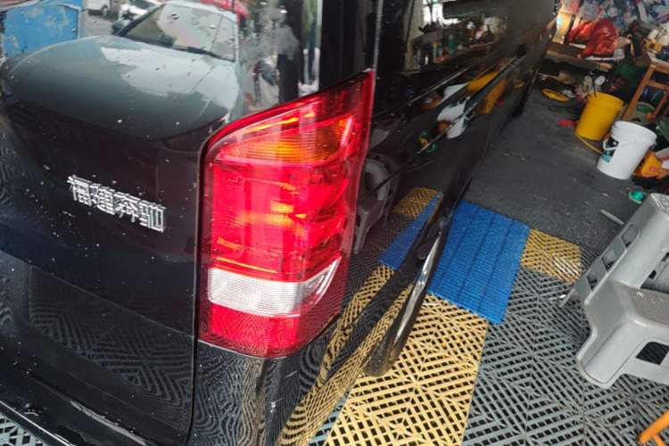 Used Mercedes-Benz Vito 2016 2.0T Business Edition Right Rear Taillight