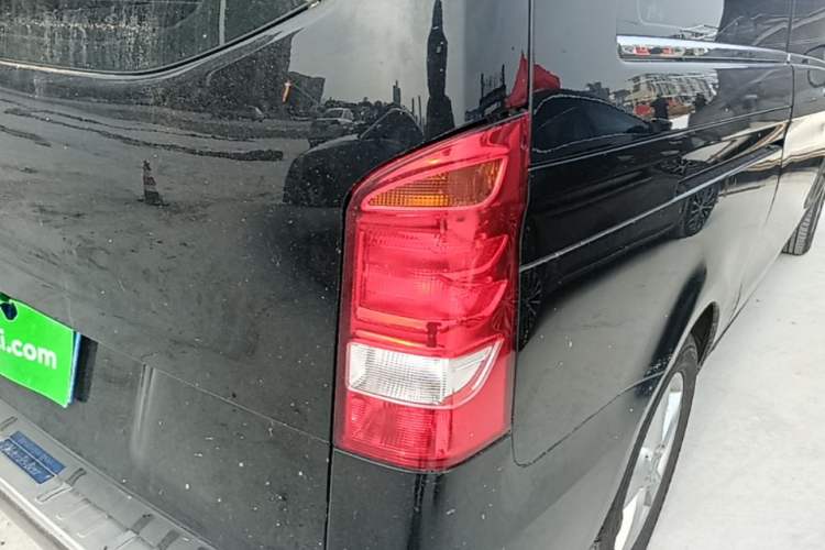 Used Mercedes-Benz Vito 2016 2.0T Business Edition Right Rear Taillight