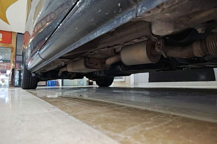 Used Mercedes-Benz Vito 2016 2.0T Business Edition Right Side Sill