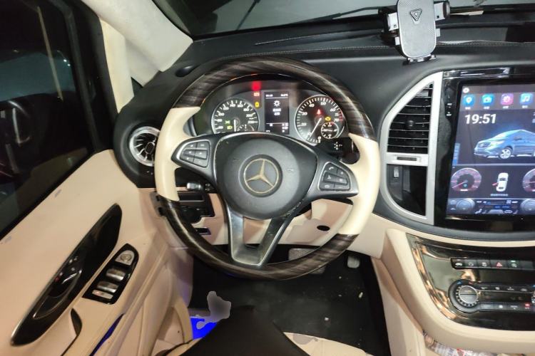 Used Mercedes-Benz Vito 2016 2.0T Business Edition Steering Wheel