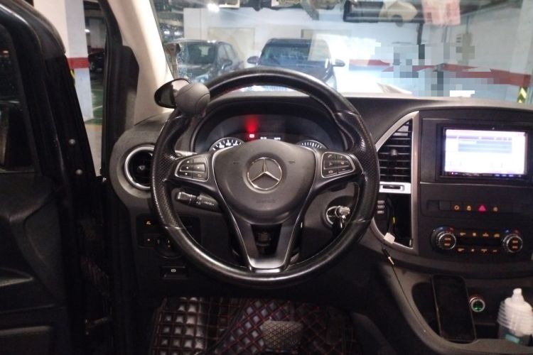 Used Mercedes-Benz Vito 2016 2.0T Business Edition Steering Wheel