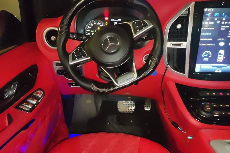 Used Mercedes-Benz Vito 2016 2.0T Elite Edition Steering Wheel