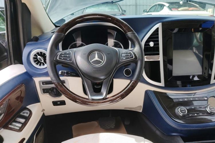 Used Mercedes-Benz Vito 2016 2.0T Business Edition Steering Wheel
