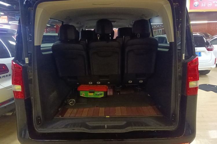 Used Mercedes-Benz Vito 2016 2.0T Elite Edition Trunk