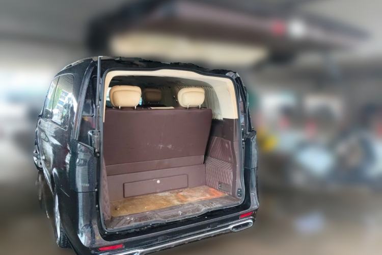 Used Mercedes-Benz Vito 2016 2.0T Elite Edition Trunk