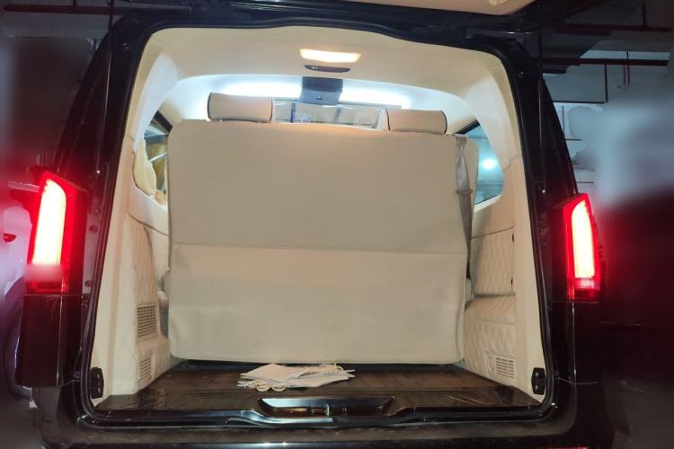 Used Mercedes-Benz Vito 2016 2.0T Business Edition Trunk