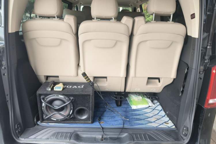Used Mercedes-Benz Vito 2016 2.0T Business Edition Trunk