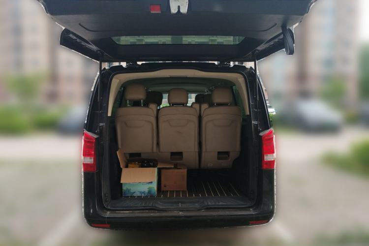 Used Mercedes-Benz Vito 2016 2.0T Business Edition Trunk