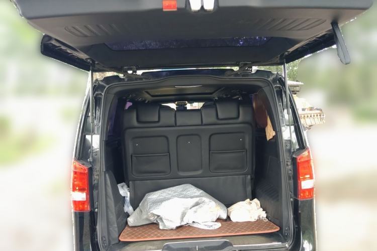 Used Mercedes-Benz Vito 2016 2.0T Elite Edition Trunk