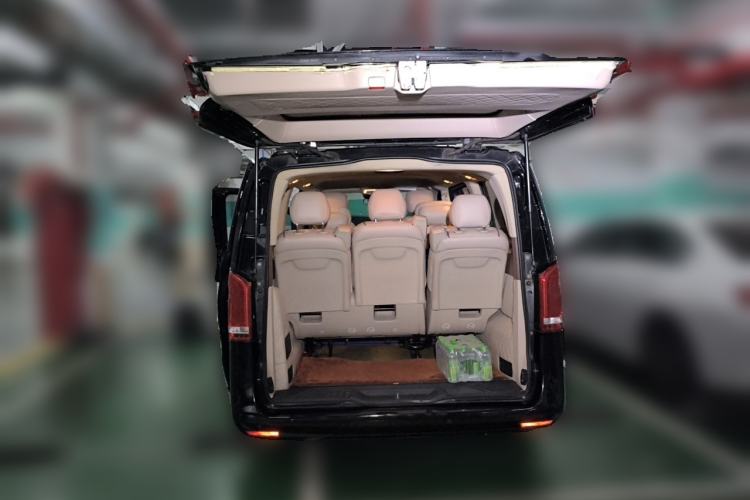 Used Mercedes-Benz Vito 2016 2.0T Business Edition Trunk