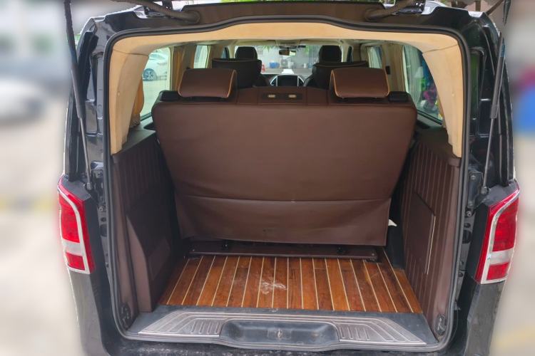 Used Mercedes-Benz Vito 2016 2.0T Elite Edition Trunk