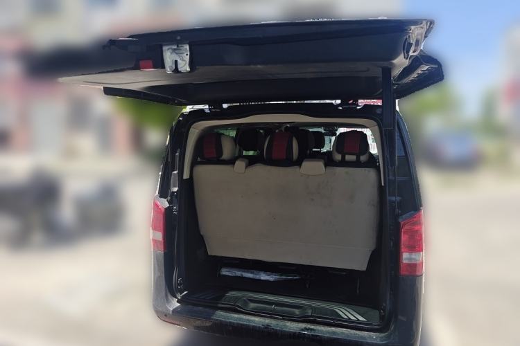Used Mercedes-Benz Vito 2016 2.0T Business Edition Trunk