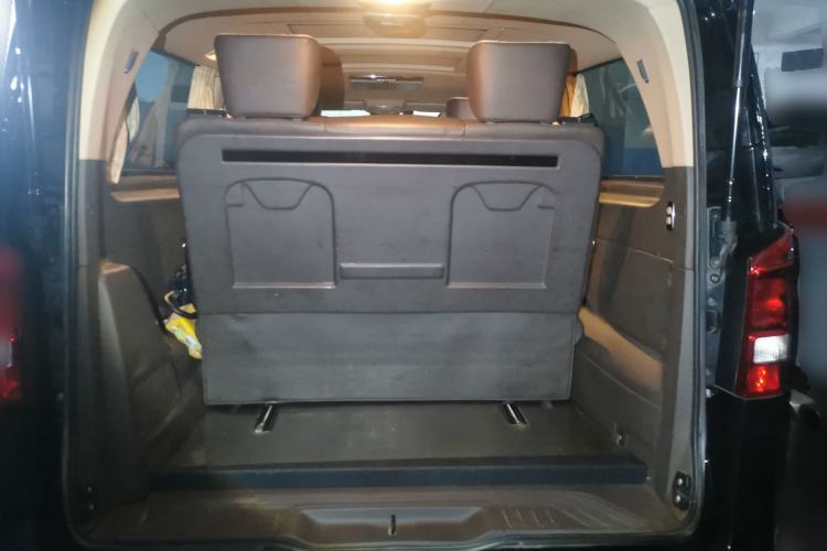 Used Mercedes-Benz Vito 2016 2.0T Business Edition Trunk
