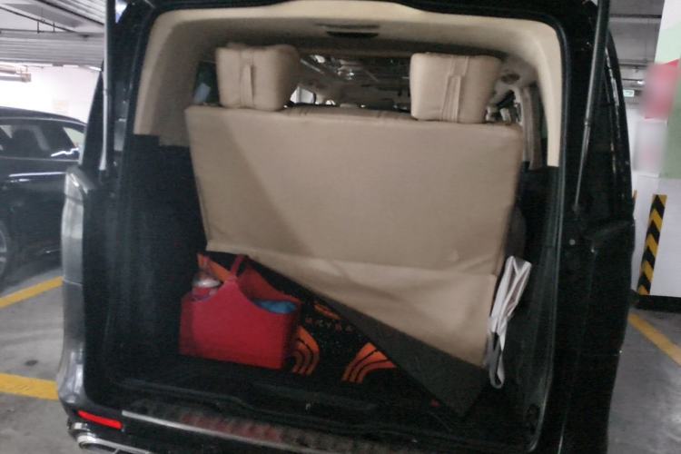 Used Mercedes-Benz Vito 2016 2.0T Business Edition Trunk