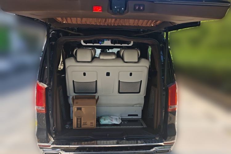 Used Mercedes-Benz Vito  Trunk