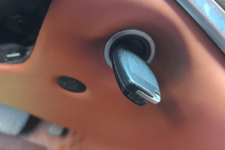 Used Mercedes-Benz Vito  Vehicle Key