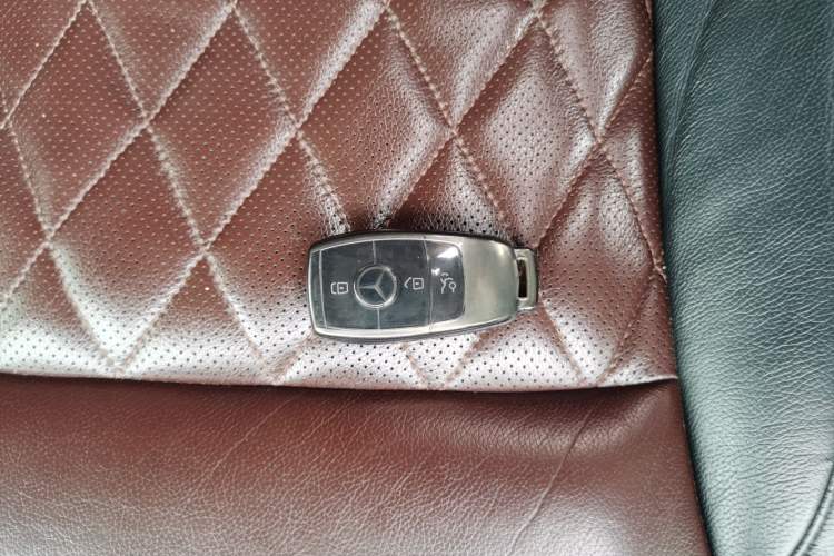 Used Mercedes-Benz Vito 2016 2.0T Business Edition Vehicle Key