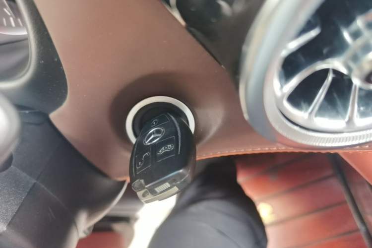 Used Mercedes-Benz Vito  Vehicle Key