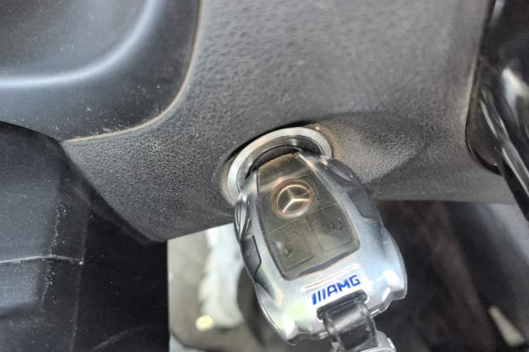 Used Mercedes-Benz Vito 2016 2.0T Business Edition Vehicle Key