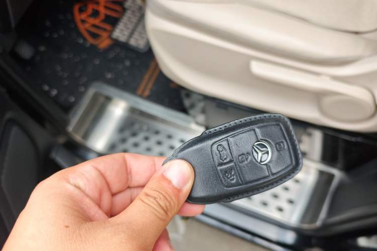 Used Mercedes-Benz Vito 2016 2.0T Business Edition Vehicle Key