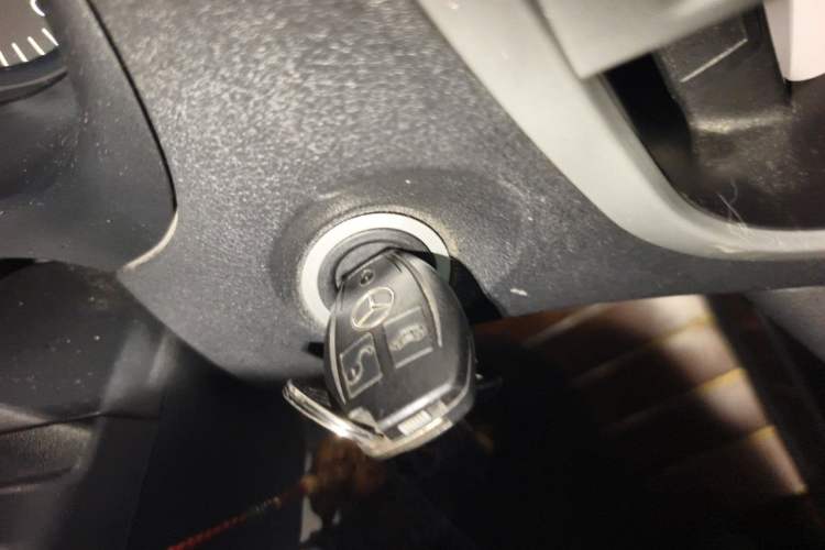 Used Mercedes-Benz Vito 2016 2.0T Business Edition Vehicle Key