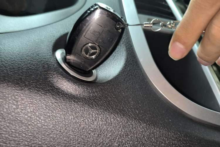 Used Mercedes-Benz Vito 2016 2.0T Business Edition Vehicle Key
