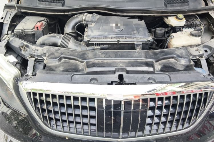 Used Mercedes-Benz Vito 2016 2.0T Business Edition Engine Bay