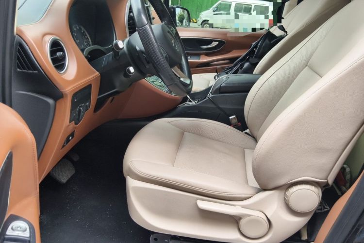 Used Mercedes-Benz Vito 2016 2.0T Business Edition Left Front Seat