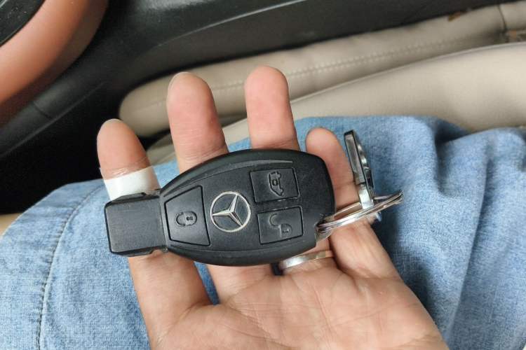 Used Mercedes-Benz Vito 2016 2.0T Business Edition Vehicle Key