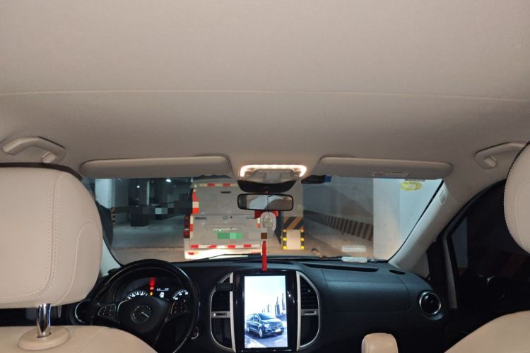 Used Mercedes-Benz Vito 2016 2.0T Business Edition Headliner
