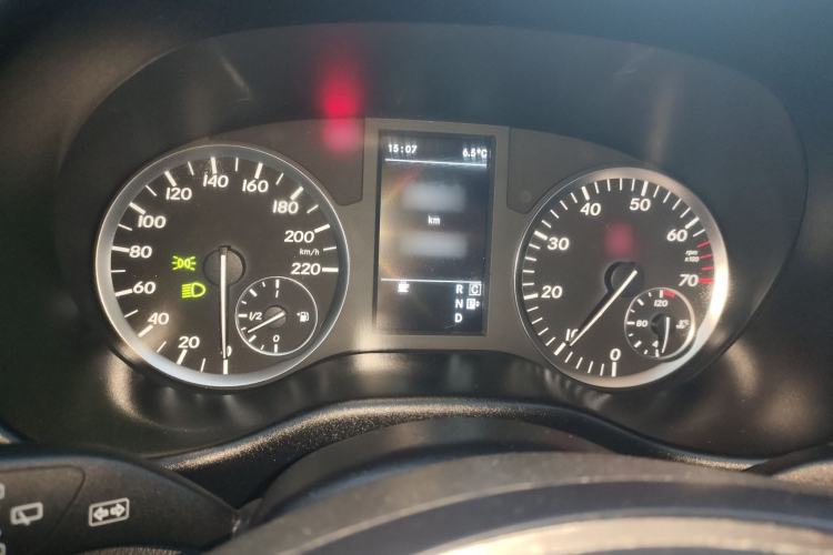 Used Mercedes-Benz Vito 2016 2.0T Business Edition Instrument Cluster
