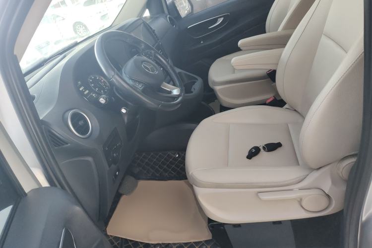 Used Mercedes-Benz Vito 2016 2.0T Business Edition Left Front Seat