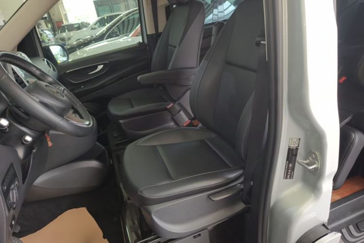Used Mercedes-Benz Vito 2016 2.0T Business Edition Left Front Seat