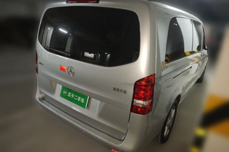 Used Mercedes-Benz Vito 2016 2.0T Business Edition Rear Right 45 Deg