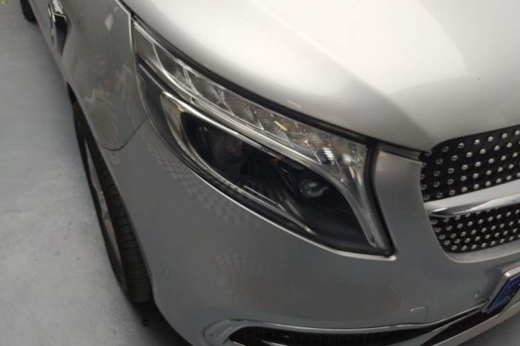 Used Mercedes-Benz Vito 2016 2.0T Business Edition Right Front Headlight
