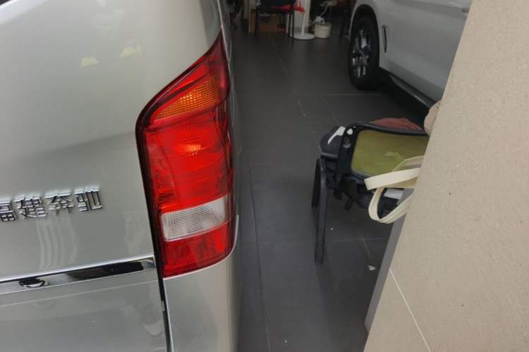 Used Mercedes-Benz Vito 2016 2.0T Business Edition Right Rear Taillight