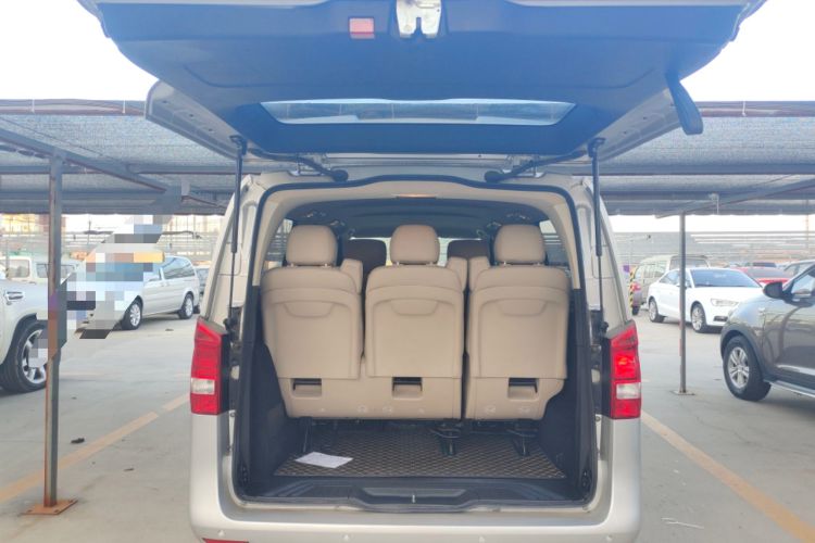 Used Mercedes-Benz Vito 2016 2.0T Business Edition Trunk
