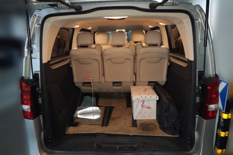 Used Mercedes-Benz Vito 2016 2.0T Business Edition Trunk