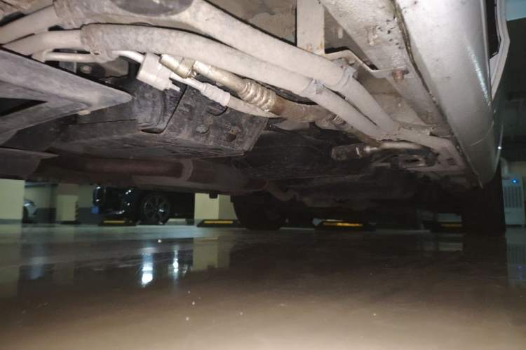 Used Mercedes-Benz Vito 2016 2.0T Elite Edition Chassis Front Left
