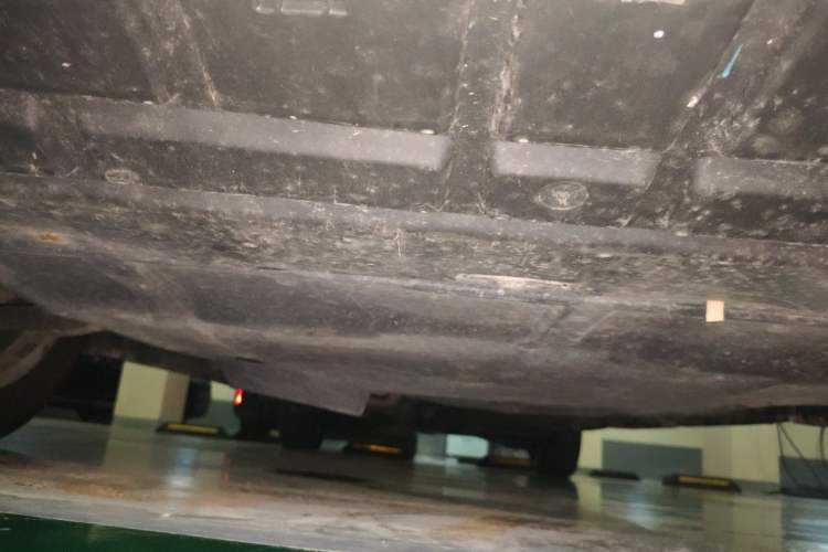 Used Mercedes-Benz Vito 2016 2.0T Elite Edition Chassis Front
