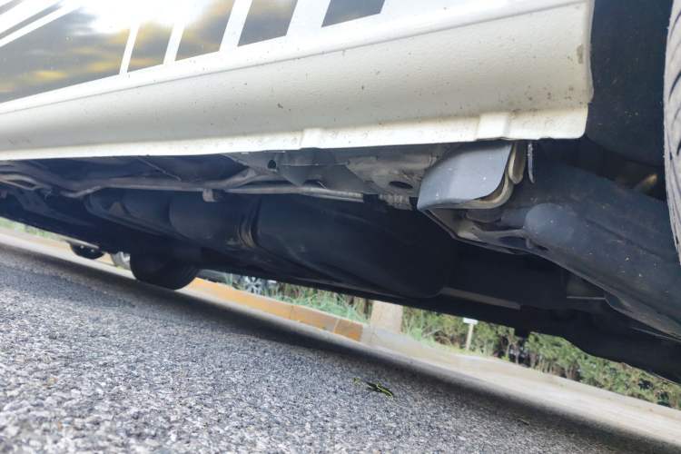 Used Mercedes-Benz Vito 2016 2.0T Elite Edition Chassis Rear Left