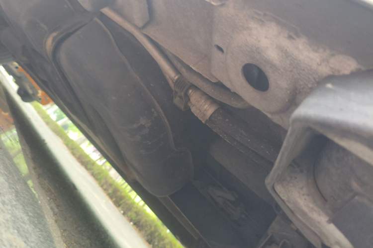 Used Mercedes-Benz Vito 2016 2.0T Business Edition Chassis Rear Left