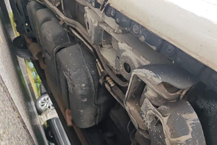 Used Mercedes-Benz Vito 2016 2.0T Elite Edition Chassis Rear Left