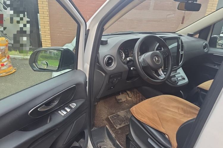 Used Mercedes-Benz Vito 2016 2.0T Business Edition Driver Seat