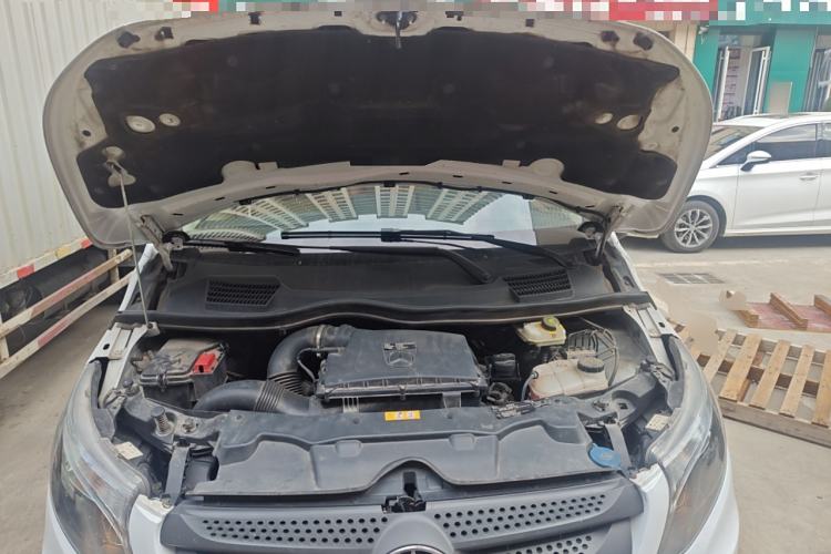 Used Mercedes-Benz Vito 2016 2.0T Elite Edition Engine Bay