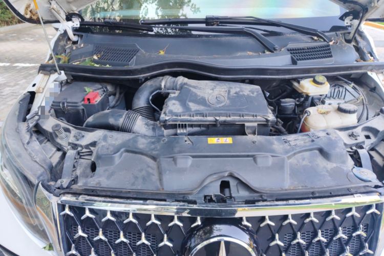 Used Mercedes-Benz Vito 2016 2.0T Elite Edition Engine Bay
