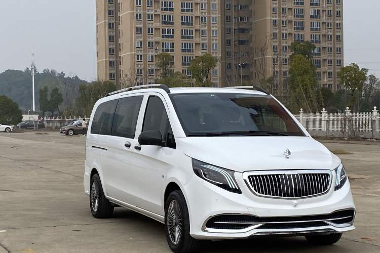 Used Mercedes-Benz Vito 2016 2.0T Elite Edition Exterior 1