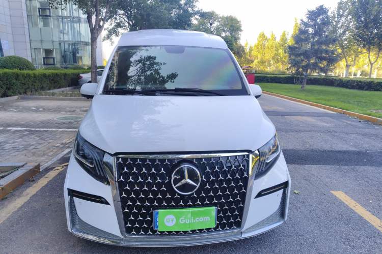 Used Mercedes-Benz Vito 2016 2.0T Elite Edition Front