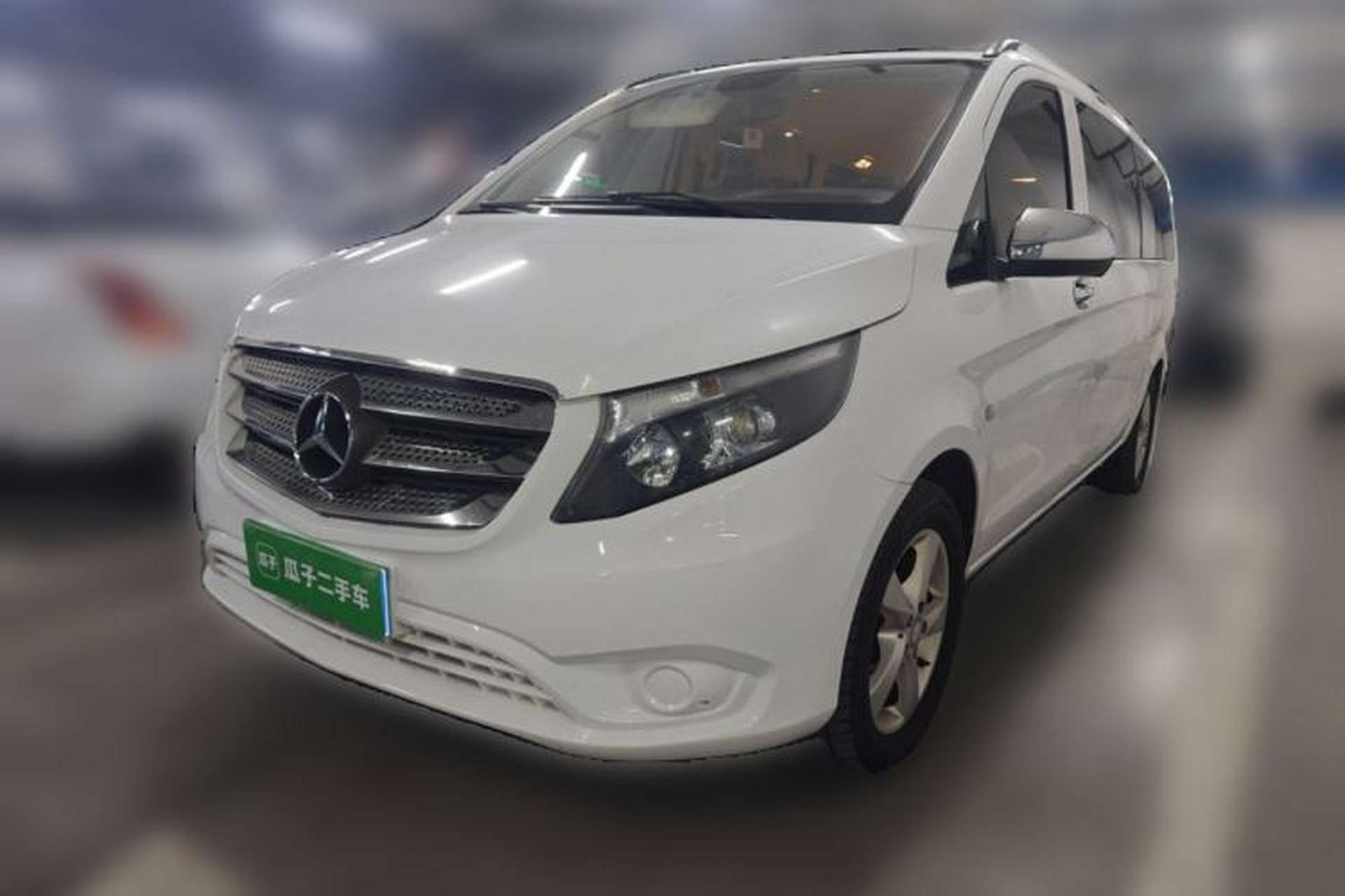 Used Mercedes-Benz Vito 2016 2.0T Business Edition Front Left 45 Deg