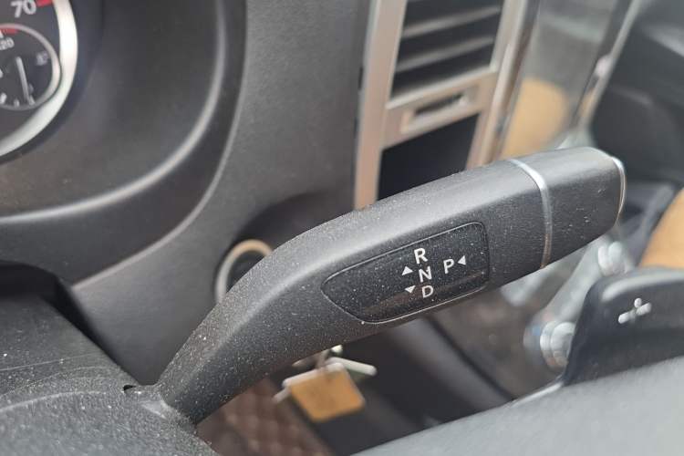 Used Mercedes-Benz Vito 2016 2.0T Business Edition Gear Lever
